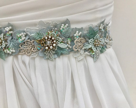 Chic Beaded Belt Wedding Dress Chic Beaded Belt Wedding Dress