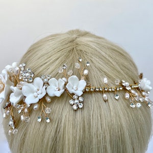 Flower Bridal Hair Vine / Freshwater Pearl  Wedding Headband / Floral Leaf Crown / Bridal Headpiece / Crystal Headband / Flower Hair Vine