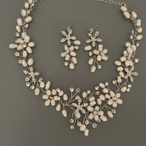 Floral Freshwater Pearl Necklace Earrings Set / Crystal Floral Vine Necklace / Wedding Jewelry Set / Crystal  Bridal Jewelry / Beach Wedding