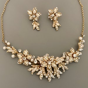 Swarovski Crystal Bridal Necklace Earring Set /  Champagne Gold  Necklace Earring Set /  Wedding Jewelry Set / Silver Necklace Set/