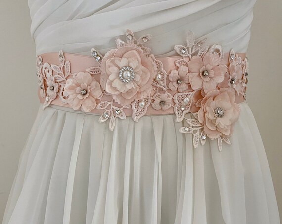 Floral Lace Bridal Sash: Blush Wedding Belt With Swarovski  display picture 2