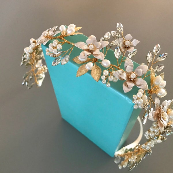 Floral Crystal And Pearl Bridal Wedding Headpiece / Flower Leaf Vine Wedding Crown / Boho Hair Vine / Rose Gold, Gold , Silver / Pearl Tiara