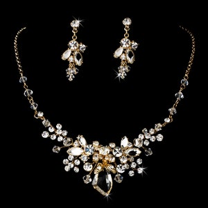 Swarovski Crystal Necklace Earring Set / Gold Necklace Earring Set / Silver Wedding Jewelry Set / Bridal Crystal Necklace Earring Set