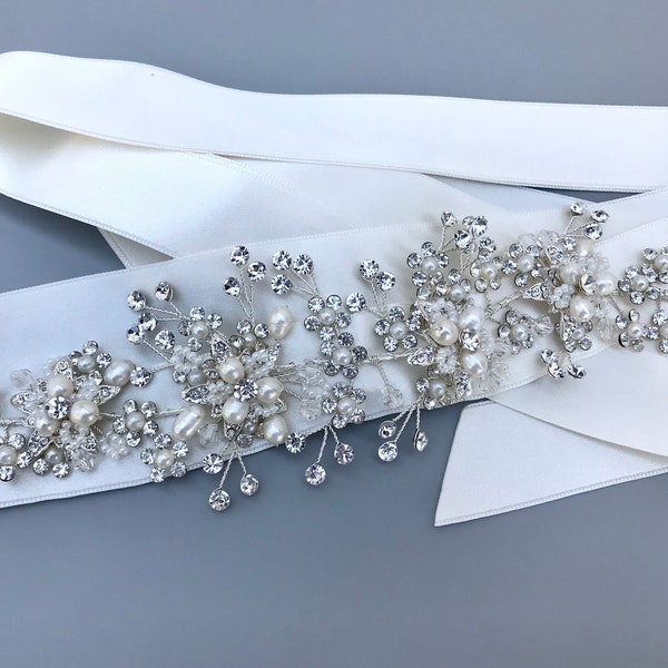 Crystal Pearl Bridal Sash  / Silver Pearl Wedding Belt /Rose Gold  Crystal Wedding Belt / Crystal Bridal Belt / Floral  Pearl Weddingl Sash