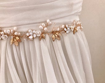 Zoetwaterparelbloem bruids sjerp / bloemen bruiloft riem / boho kristal bruiloft sjerp / bloemen wijnstok bruids riem / zilveren bruiloft sjerp