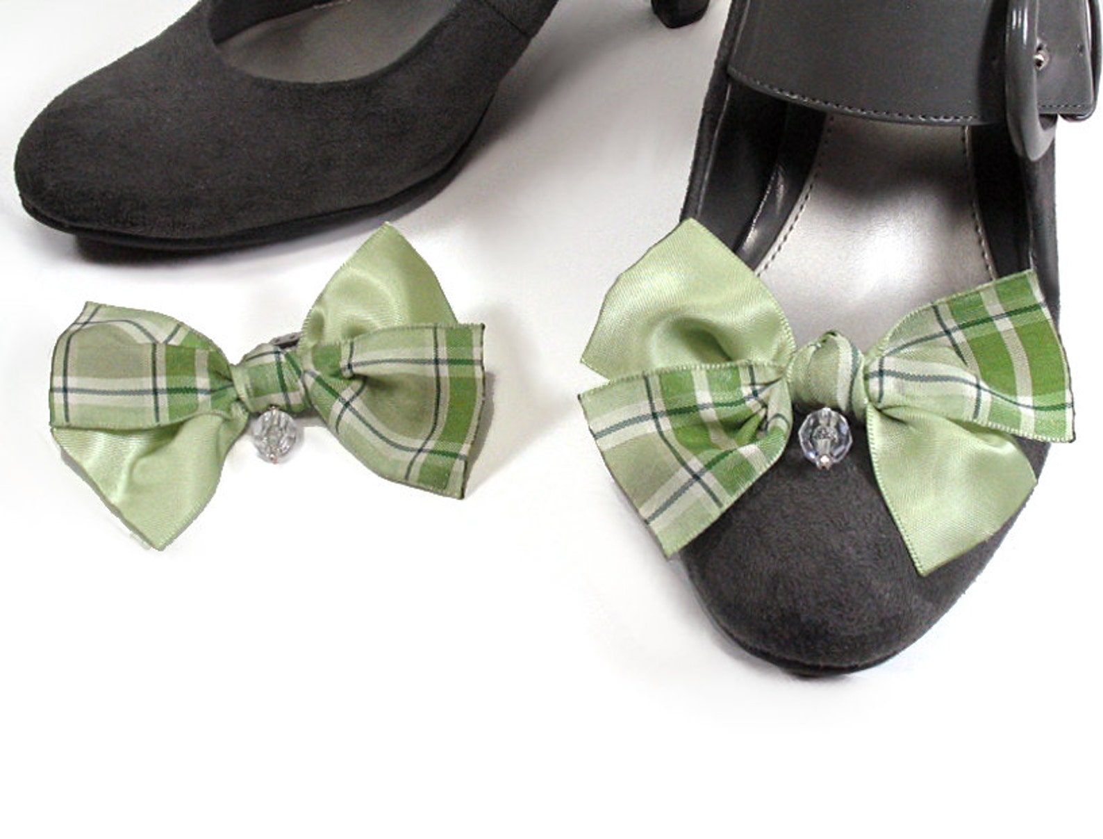 handmade green shoe clips, bow shoe clips, for high heels, sandles and ballet flats, wedding shoe clips, wedding bow shoe clips