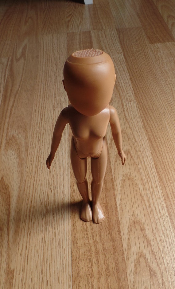 barbie no hair