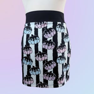 Pastel Goth Pumpkin Mini Skirt M/UK 12: Stretchy Halloween Clothing