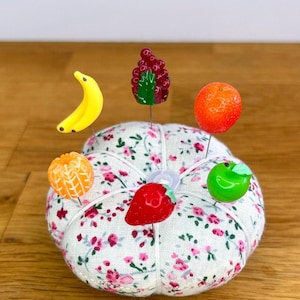 Decorative sewing pins for pincushion - gift for sewers sewist seamstress cross stitch counting pins crafting accessory - fruit strawberries