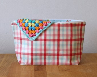 Large oilcloth makeup toiletries waterproof case knitting crochet sewing project bag cosmetics pouch • red pink blue white gingham