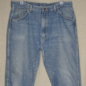 Vintage Men&#39;s Wrangler Jeans Style, 96502DK Size 40 x 31
