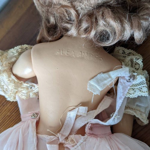 Madame Alexander Margaret Doll, 17