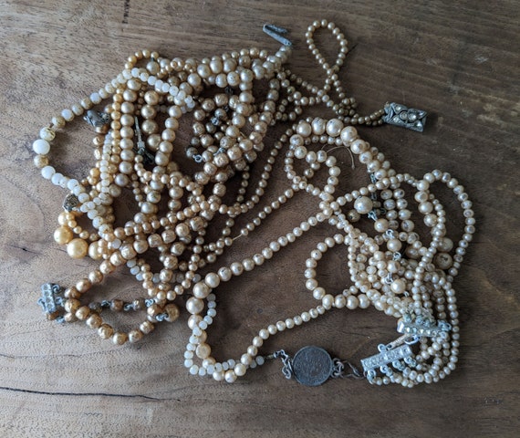 Bundle Vintage Jewelry, Pearls, Antique Beads, Re… - image 4
