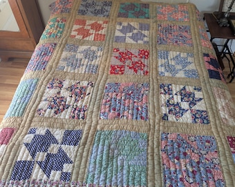 "Primitiver Farmhouse Quilt, bunte ""Buckeye Beauty"" Decke, Futtersack Drucke."