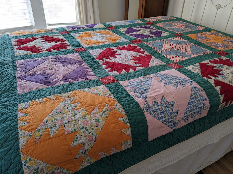 Vintage Handmade Quilt, Bear Paw Variation, Hand Sewn and Hand Quilted Blanket, 1950's Bed Cover image 2