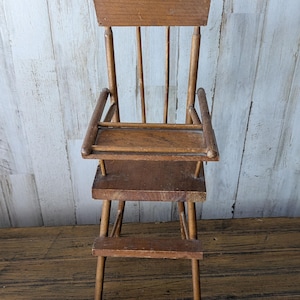 Vintage Doll High Chair, 14&quot; Tall, Wood, Spindle Back, Lift Up Tray, Nice Old Small Doll Display Chair
