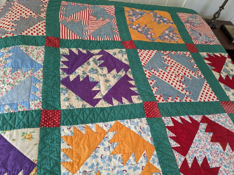 Vintage Handmade Quilt, Bear Paw Variation, Hand Sewn and Hand Quilted Blanket, 1950's Bed Cover image 4