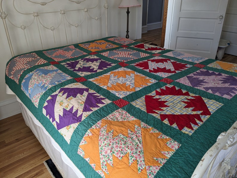 Vintage Handmade Quilt, Bear Paw Variation, Hand Sewn and Hand Quilted Blanket, 1950's Bed Cover image 3