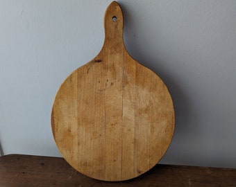Planche à découper en bois vintage, ronde avec poignée, à suspendre