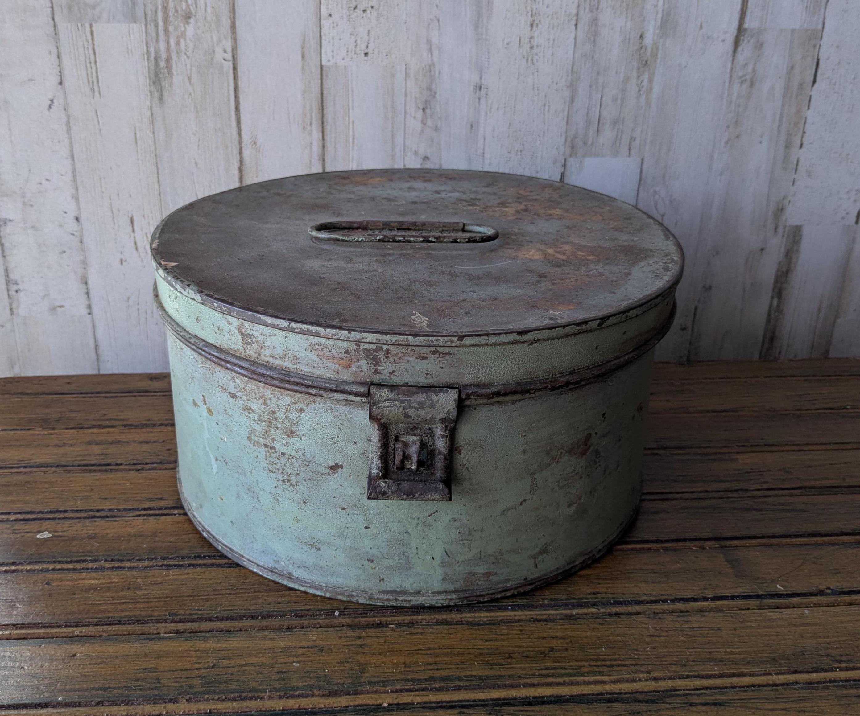 Primitive FRIES Green Tin, Round Metal Box With Latch & Handle