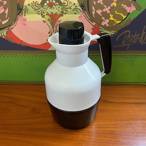 Rosendahl Mid Century Coffee Thermos in Black and White