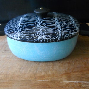 Vintage 50s Turquoise and Black Enamel Pot With Lid
