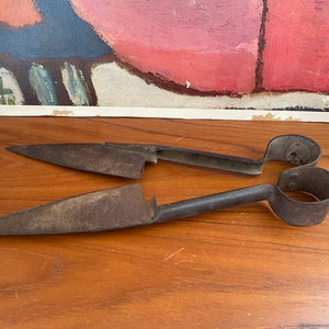 Vintage Sheep/Garden Metal Shears