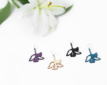 Lily earrings - wooden, lightweight, floral spring jewellery