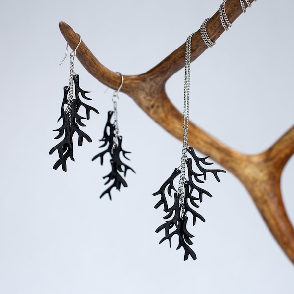 Boucles d’oreilles Tokka - bois, cornes de rennes, bijoux en bois, Laponie, Finlande