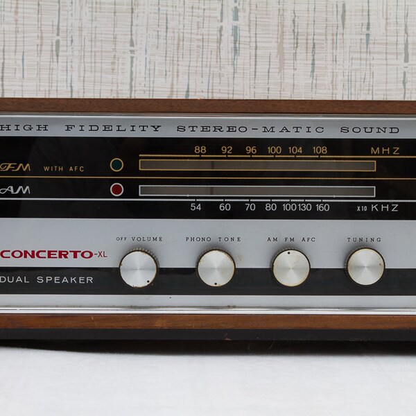 High Fidelity Stereo Matic Radio