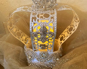 White crown corona  Home Decor or Display on Orishas