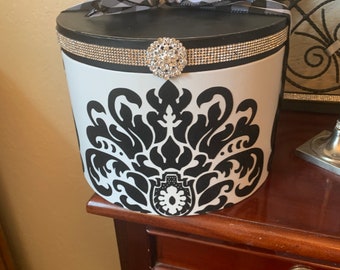 Keepsake Memory box for weddings, graduations, family memories, high school friends, etc.