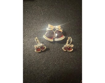 Holiday Bells Red gemstones pendant/pin and matching earrings