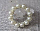 Art Deco Inspired Pearl Wreath Pin, Vintage Pin, Pearl Jewelry, Gift for Her, Winter Fashion, Costume Jewelry, Faux Pearl Pin, Hat Pin