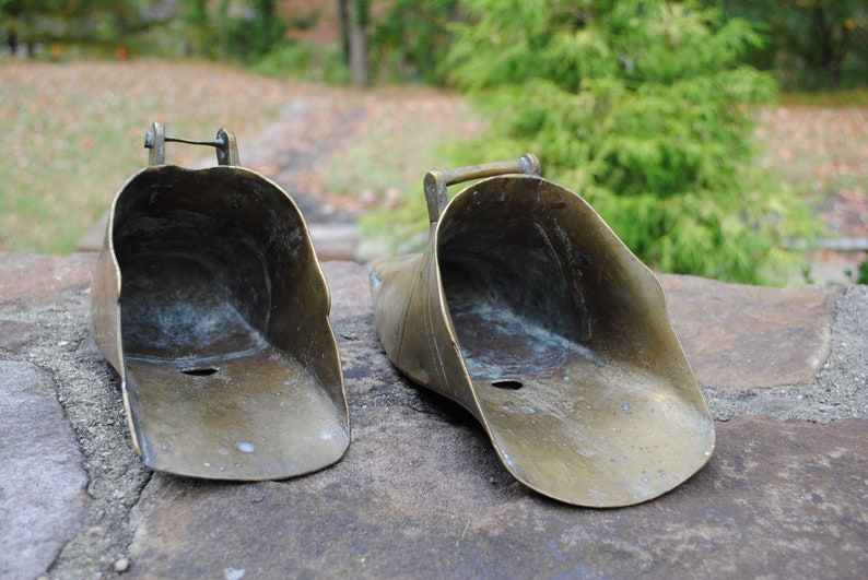 Antique Brass Spanish Conquistador Stirrups Shoes Horse Lover Equestrian Wall Decor image 5
