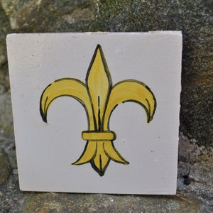 Fleur De Lis European Vintage Tile France Display Lirio de flor de cerámica usado
