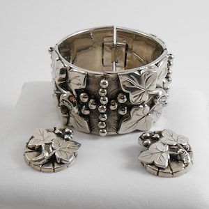Vintage Bangle Bracelet // silver Repoussé  bracelet and clip on earrings // Ivy Leaf Deco Jewelry