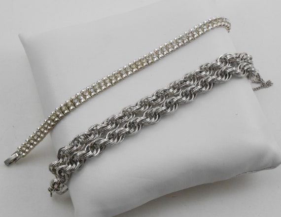 Monet Jewelry Bracelet - Silver tone double twist… - image 1