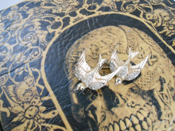Coro Craft Swallows Duette Sterling Vermeil Brooch