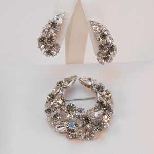 Schöne Vintage Glas Strass Zange Set Kreis Brosche und Ohrringe set Unsigned Weiss