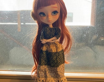 Beautiful  three pattern dress for Pullip, Blythe or any like size Dollie.