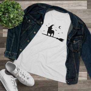 Dog Halloween SVG Bulldog Spooky Witchy Shirt Graphic Silhouette | Cute ...