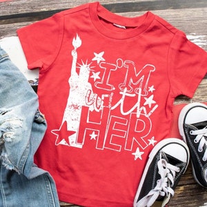 Red Statue of Liberty &#39;I&#39;m with Her&#39; Short Sleeve Crewneck T-shirt