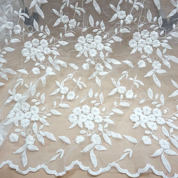 49,2 pouces de large Tissu d’organza floral brodé d’ivoire festonné par verge, tissu de dentelle d’organza pour la couture, artisanat F226