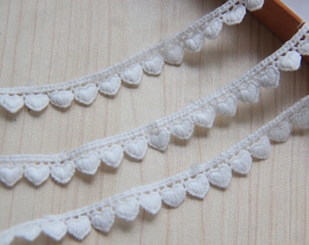 Heart lace trim deals