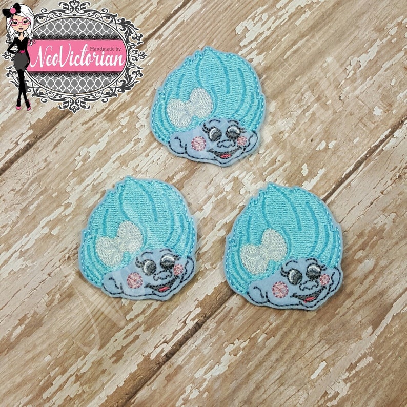 Glistening Winter Guy Set of 3 Snowflake Crystal