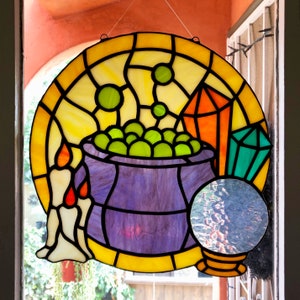Stained glass pattern - Magic & Mischief