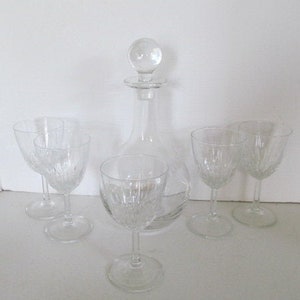 Wine Carafe Decanter Set with Glasses - Bar Cart Decor - Liquor Decanter Set- 60s Barware -Clear Glass Decanter Set with 5 Glasses
