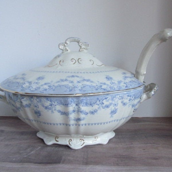 Blue Transfer ware Tureen with Ladle BLUE COMO Ridgeway Royal Semi-Porcelain Blue Soup Tureen Blue and White Home interior Designs