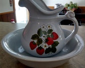 Strawberry Fields Pitcher and Bowl Basin USA Pottery Ewer antique bathroom Decor Water Pitcher Basins Guest Room Decor Bedroom Vanity Decor